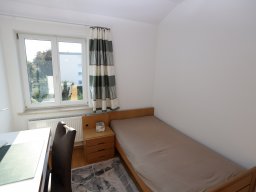 bachstrasse_2_dg_zimmer_1_bild_2